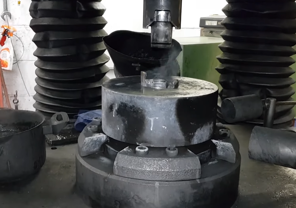 Forging Process for Aluminum Motorcycle Piston